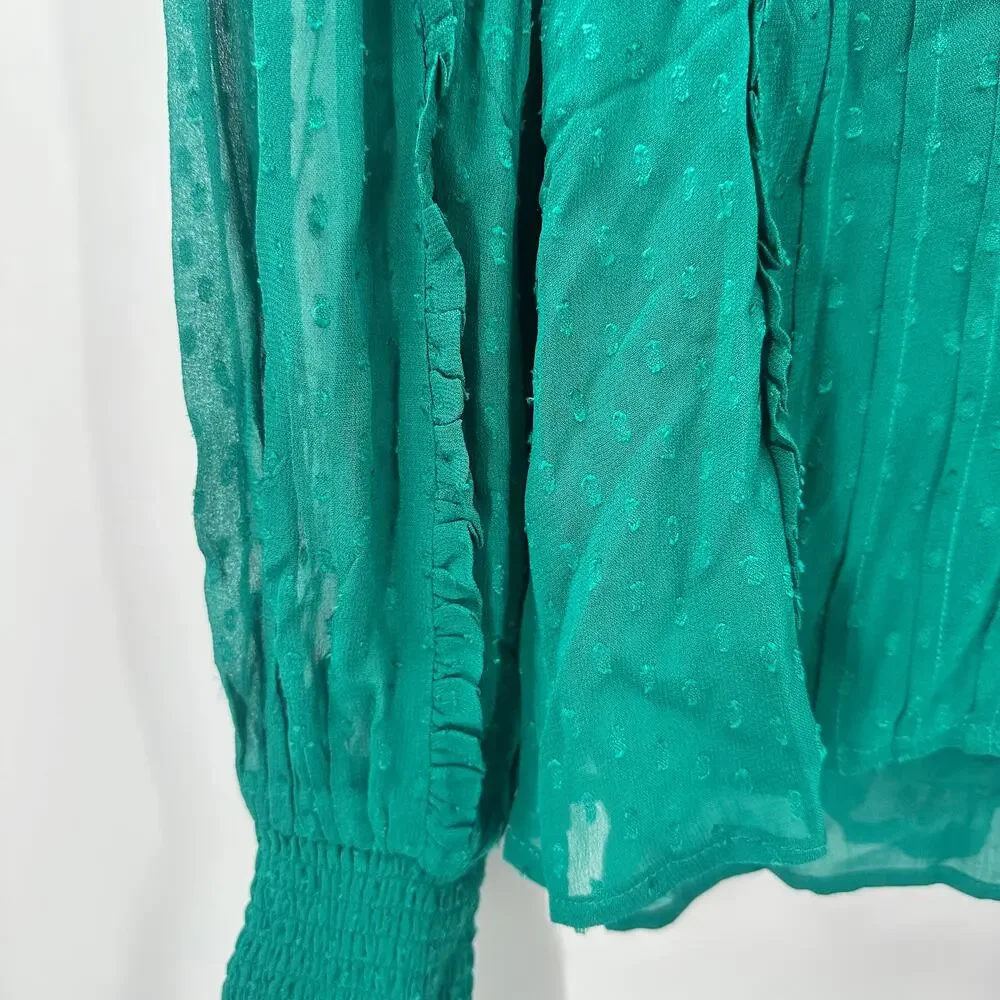 FARM RIO NWT Ruffled Long Sleeve Swiss Dot Blouse in Emerald // M